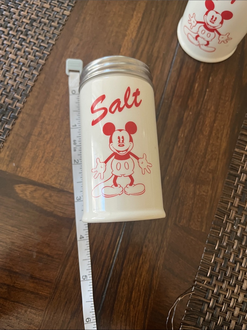 Disney  Vintage salt and Pepper shaker set - Picture 9 of 10